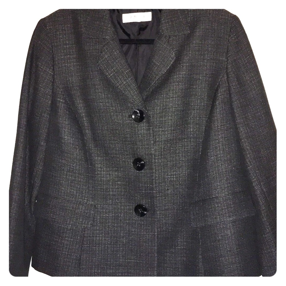 Dress Barn black blazer with white threading